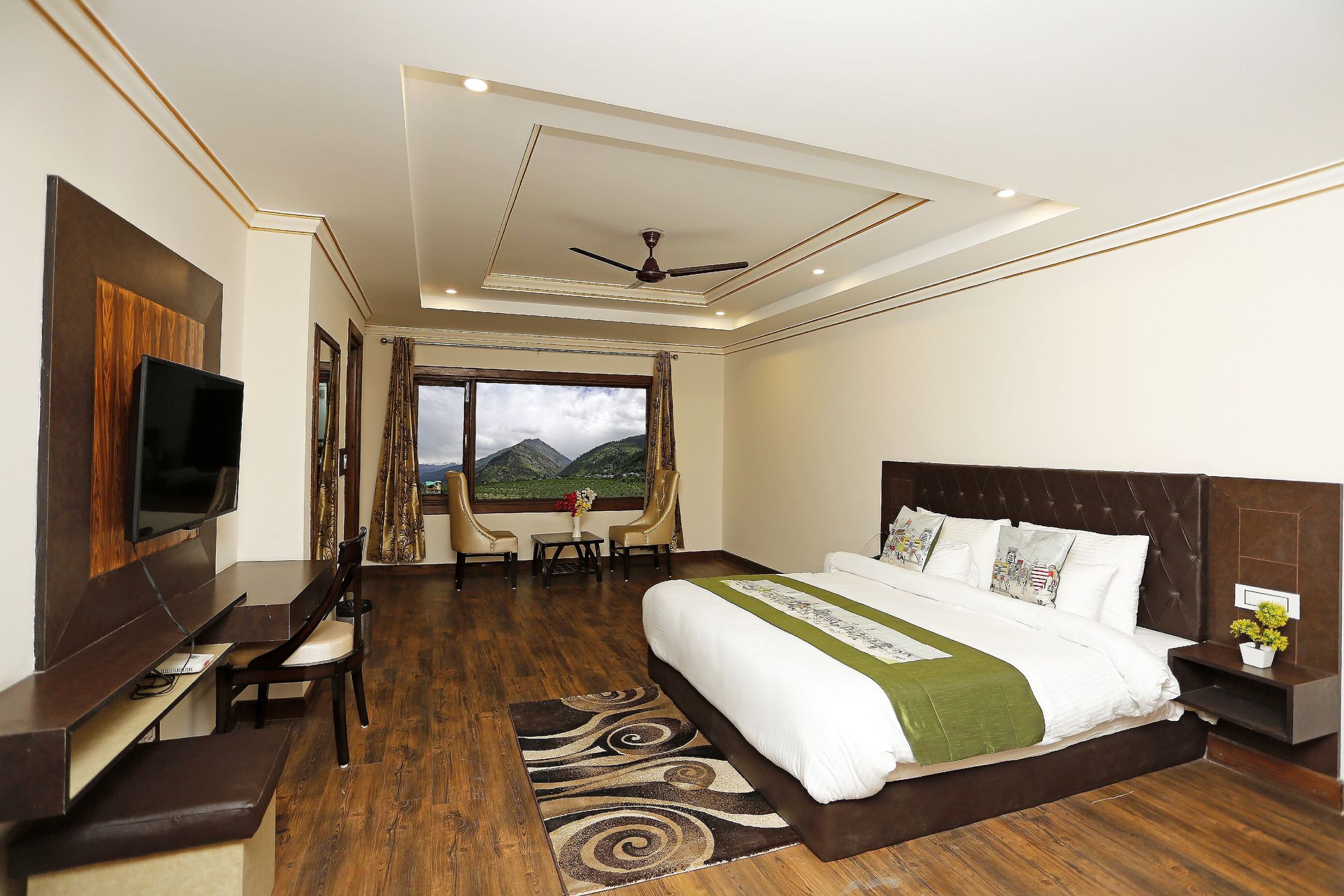 Snow Bloom Resort