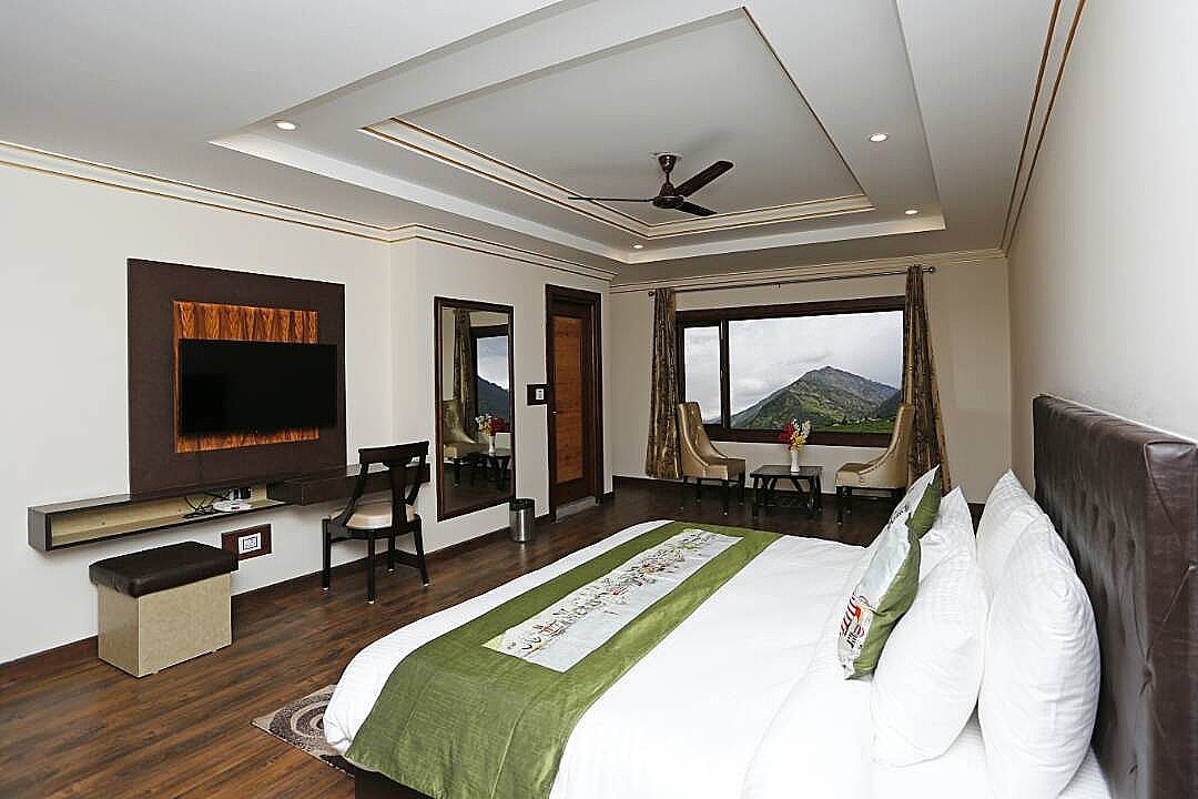 Snow Bloom Resort