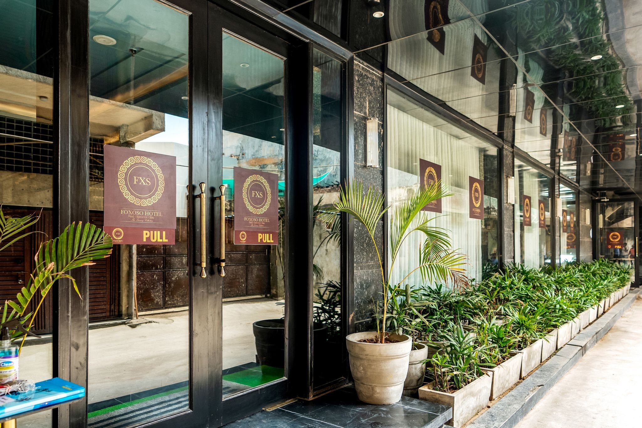 Foxoso Hotel Delhi Airport