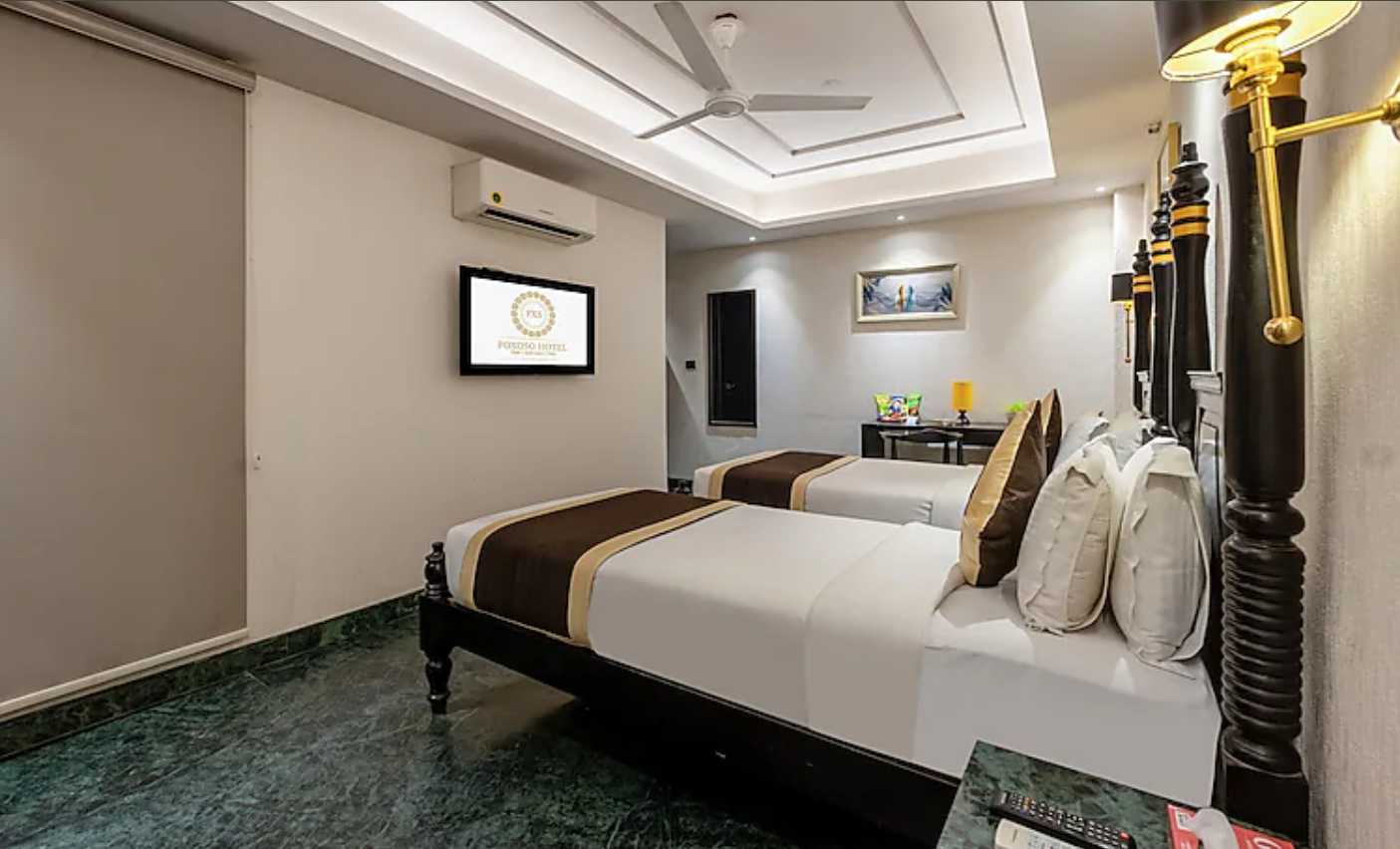 Foxoso Hotel Delhi Airport Executive Rooms 2