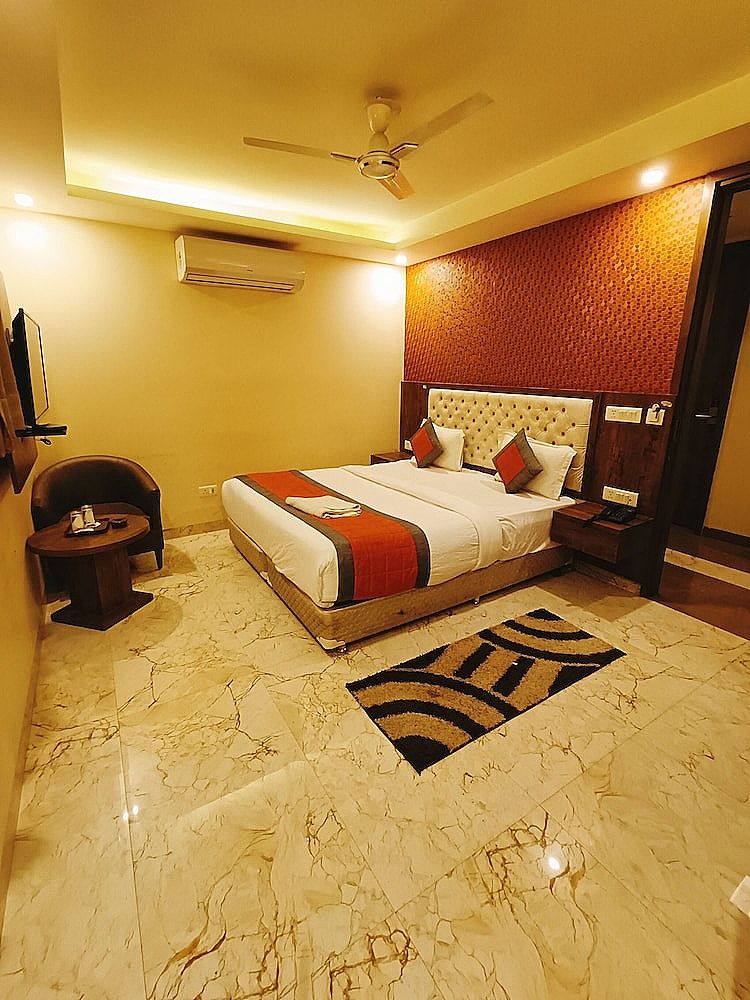 Mayda Inn- A Boutique Hotel Deluxe Double or Twin Room, City View 11