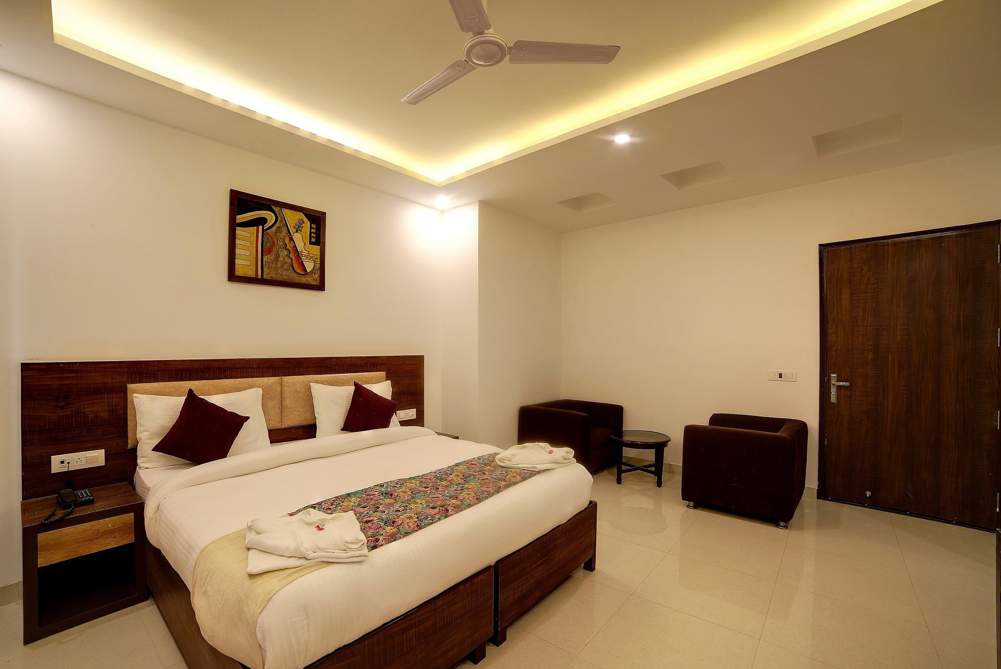 Peridot Deluxe Room 11