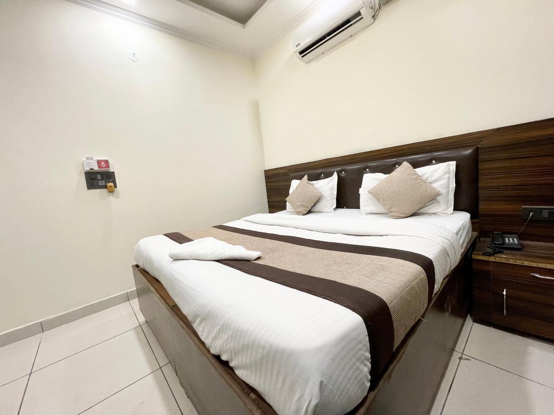 The Grand Suites Standard Room 3