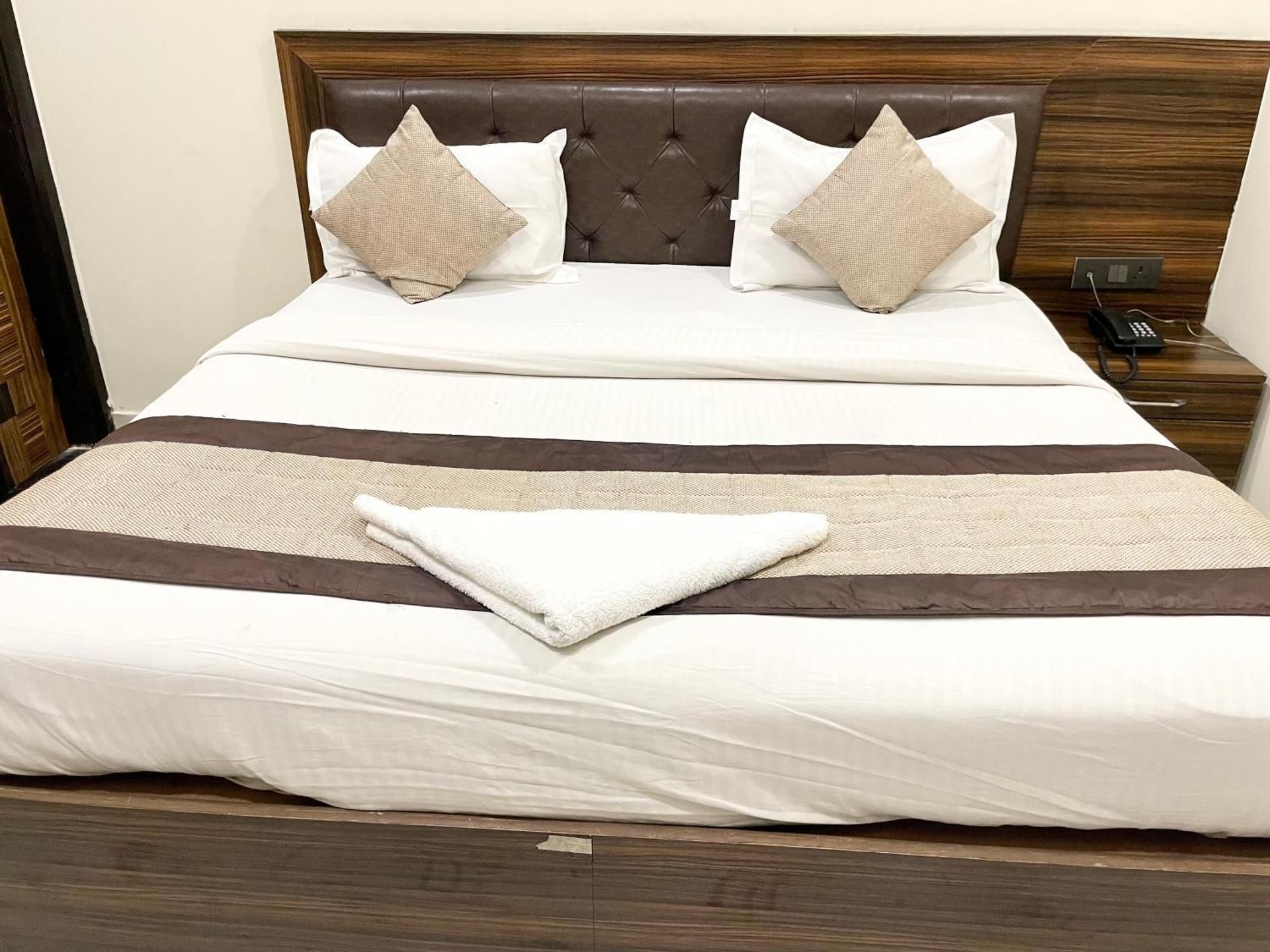 The Grand Suites Standard Room 2