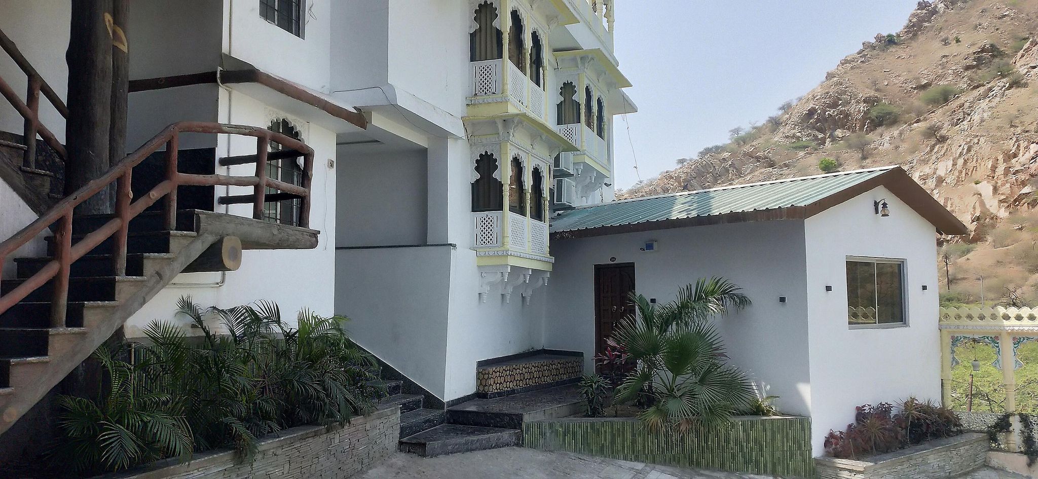 Hotel Exterior