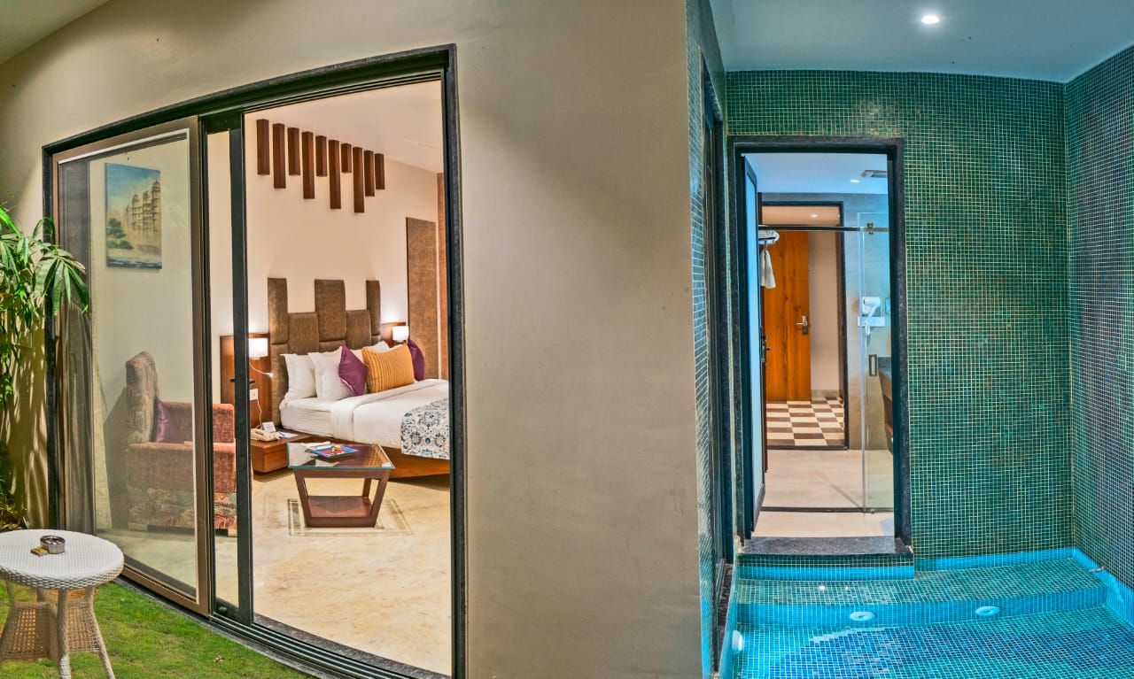 Luxury Room With Plunge Pool