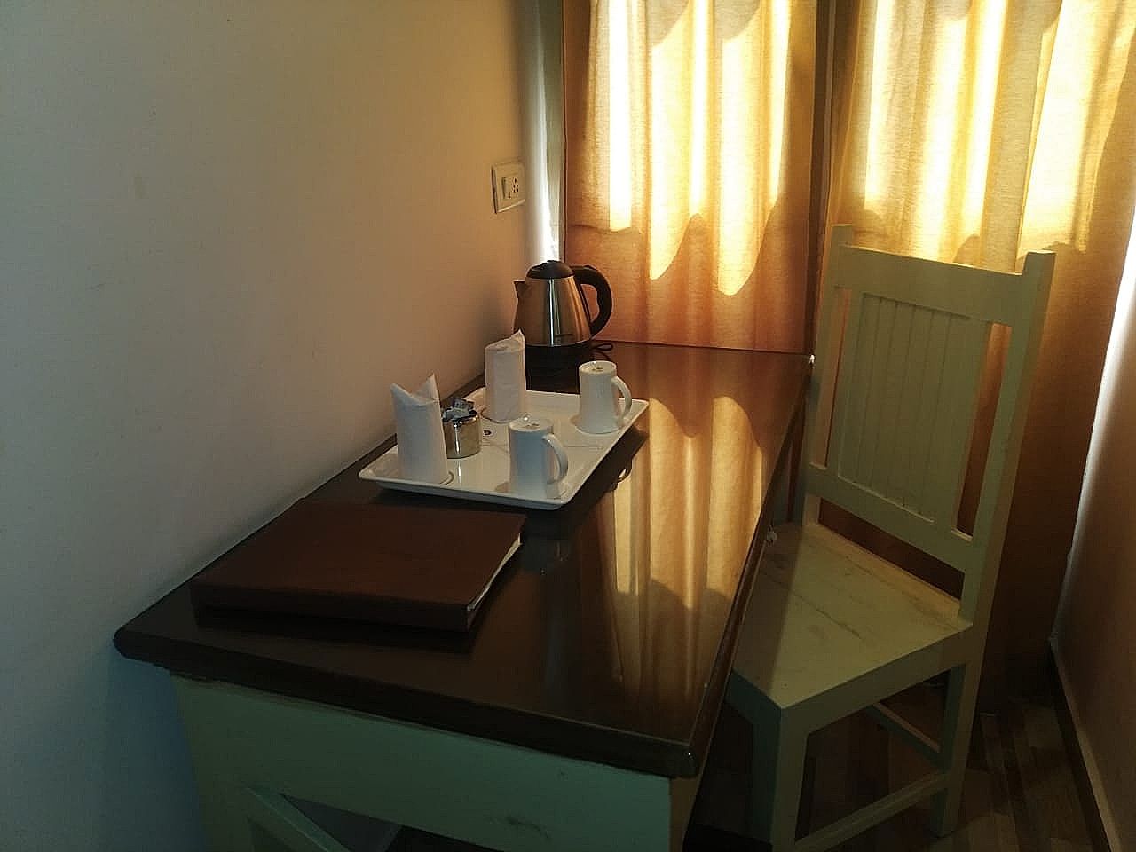 Hotel Glitz Deluxe Room 19