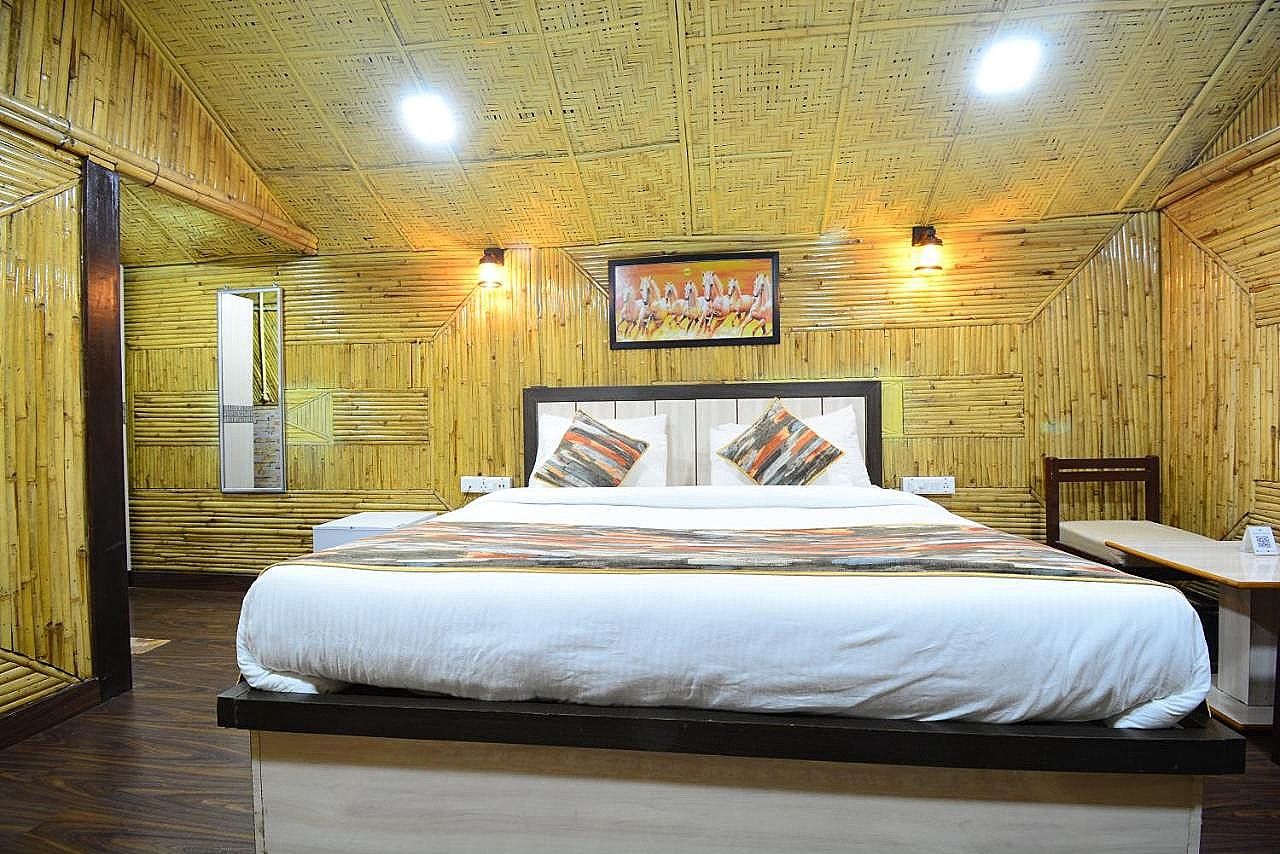 King Room with Balcony