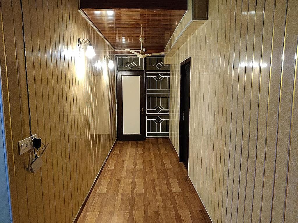 Hotel Bamboo Castle Deluxe Room 6