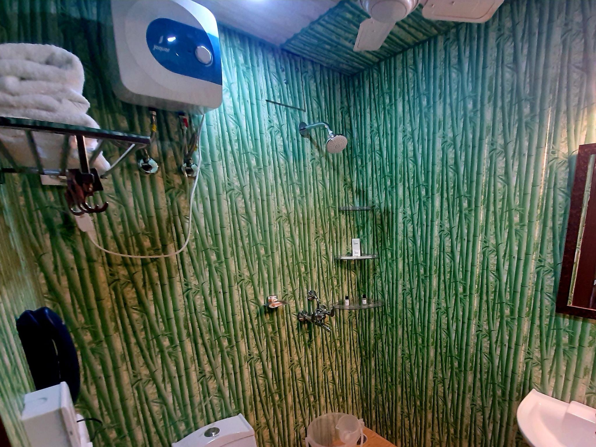 Hotel Bamboo Castle