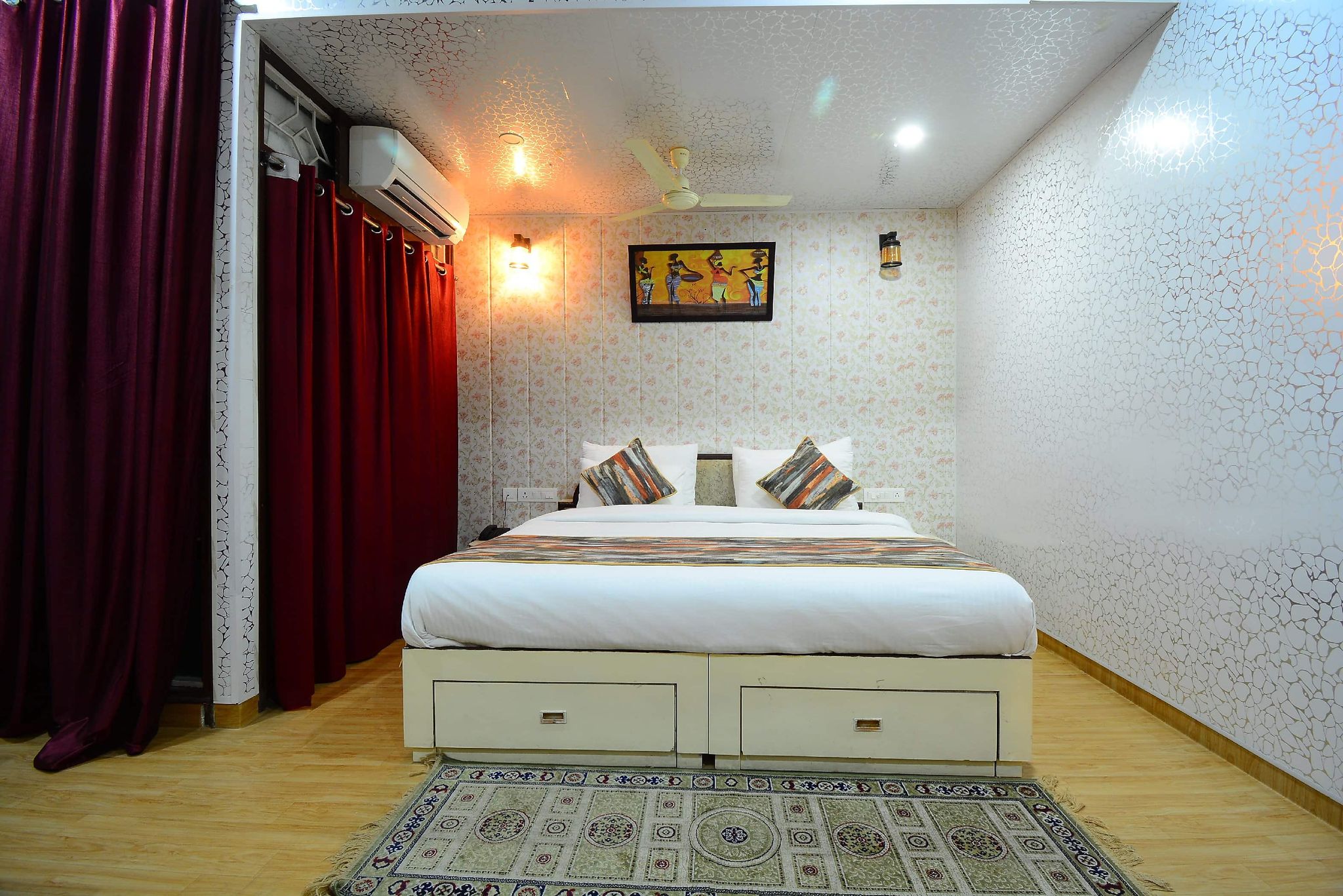 Hotel Bamboo Castle