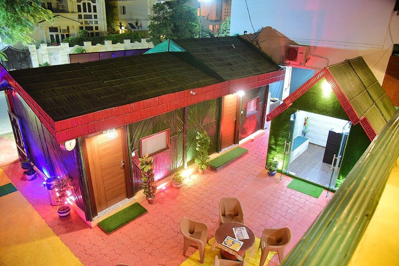 undefined Hotel Bamboo Castle 2