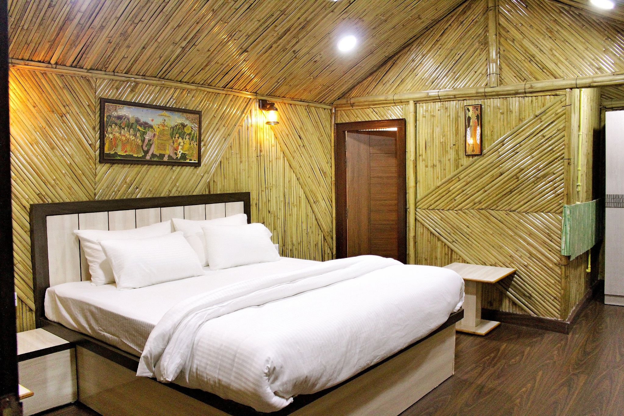 Hotel Bamboo Castle