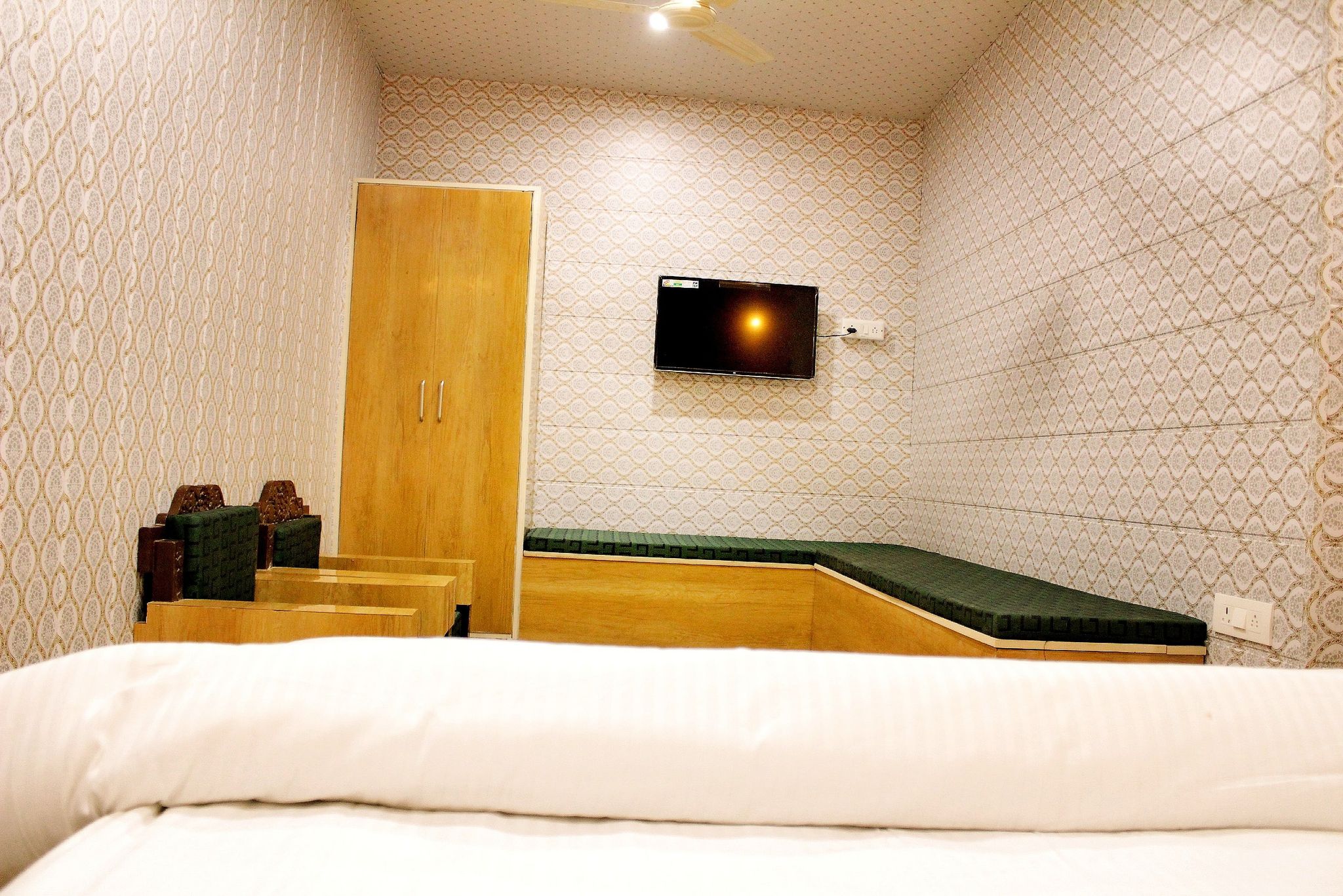 Hotel Bamboo Castle
