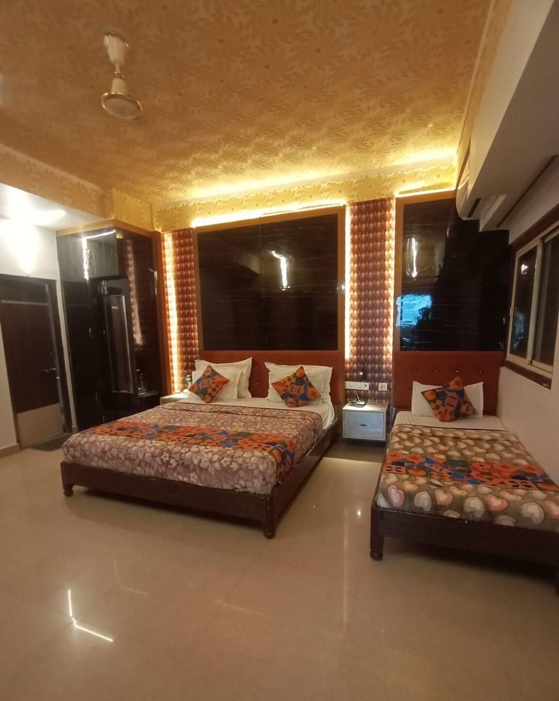 Honeymoon Studio Suite