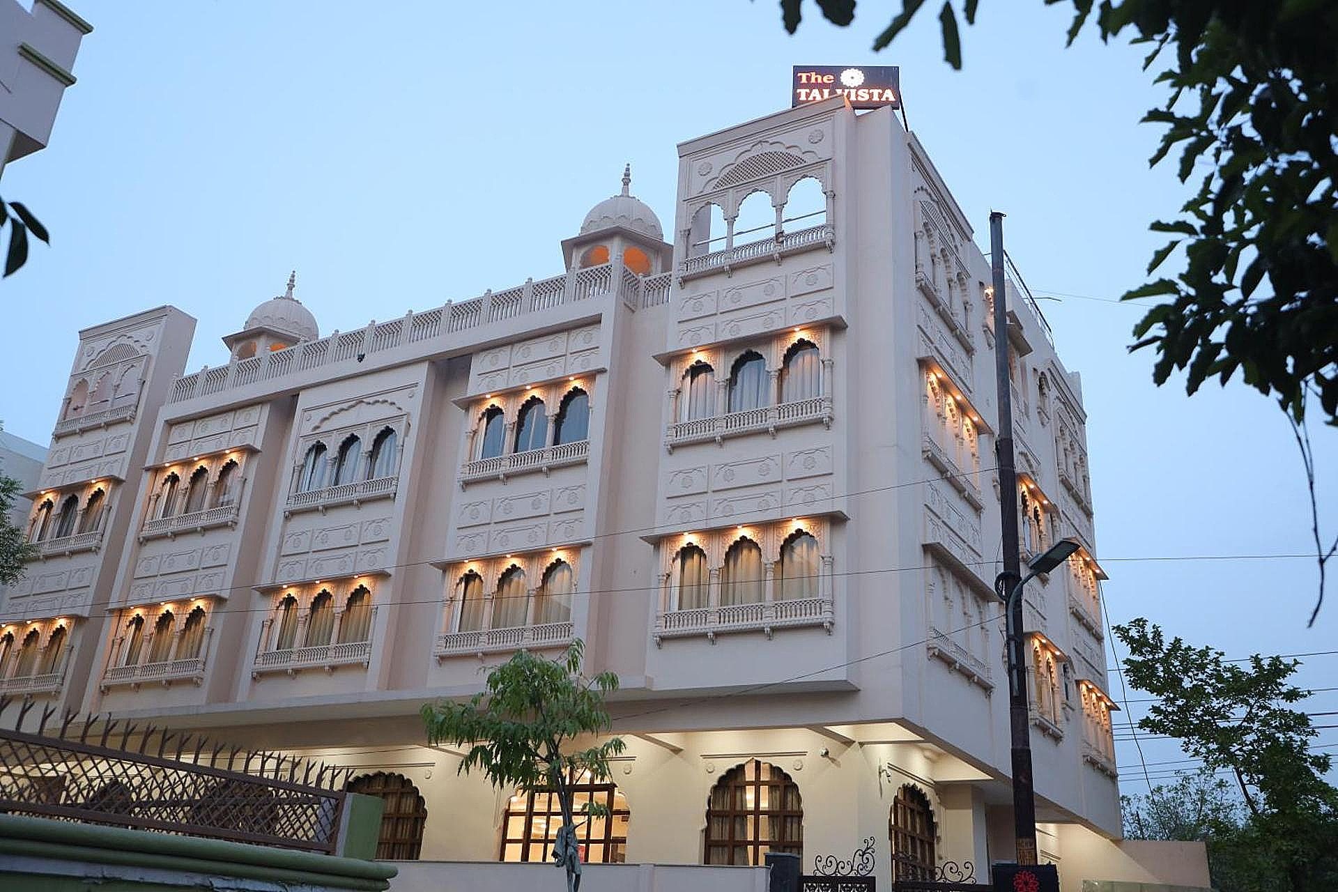 undefined The Taj Vista Agra 9