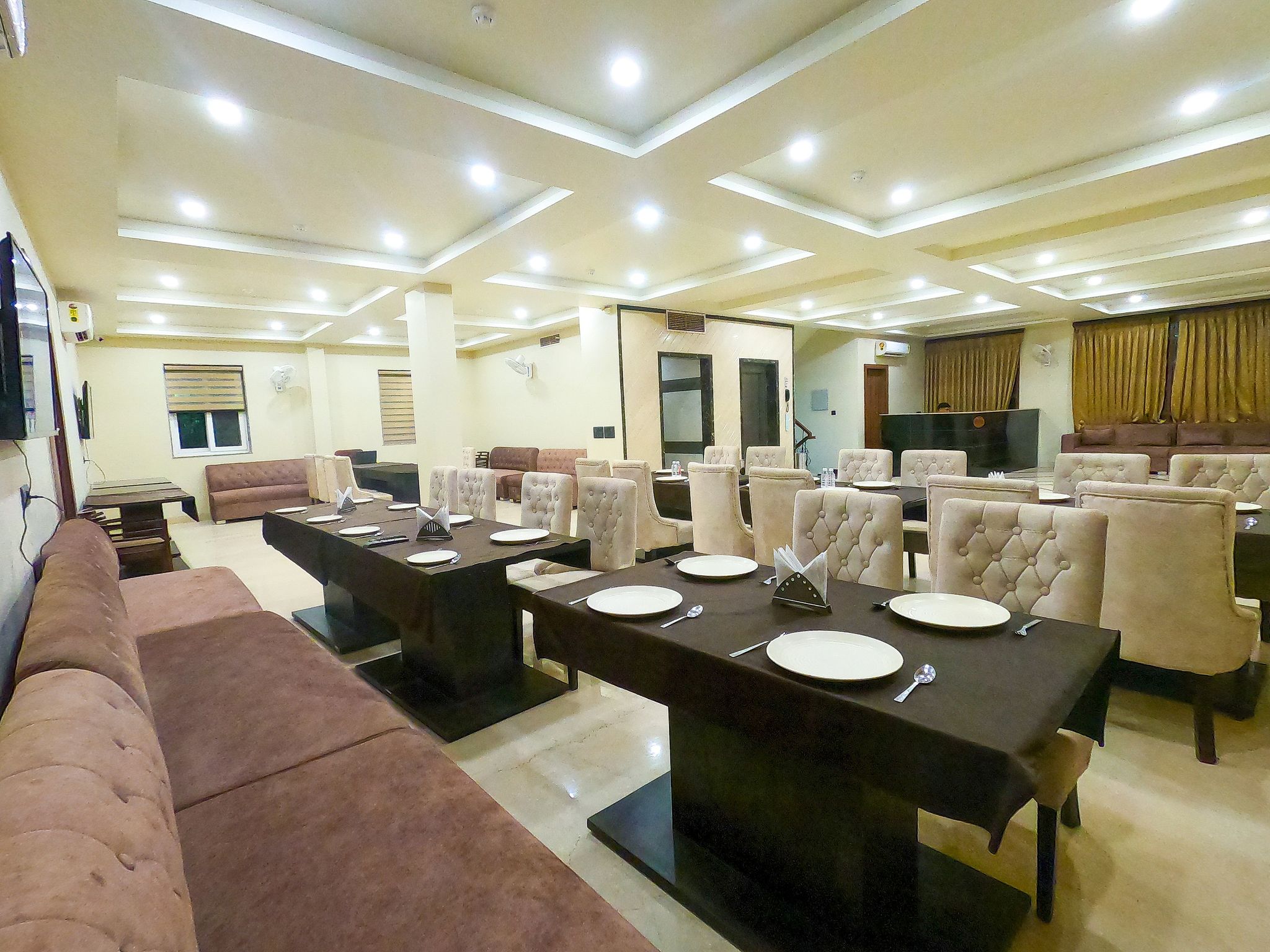 undefined The Taj Vista Agra 2