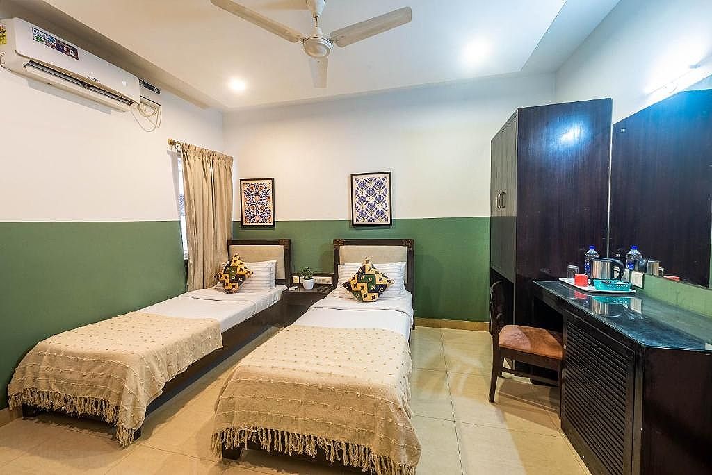 Olive Zip Rest House Road by Embassy Group Standard Twin Room 5