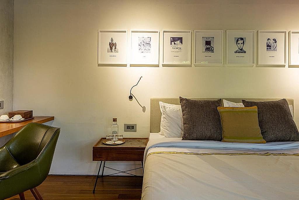 The Postcard Mandalay Hall, Kochi King Room with Pool View 5
