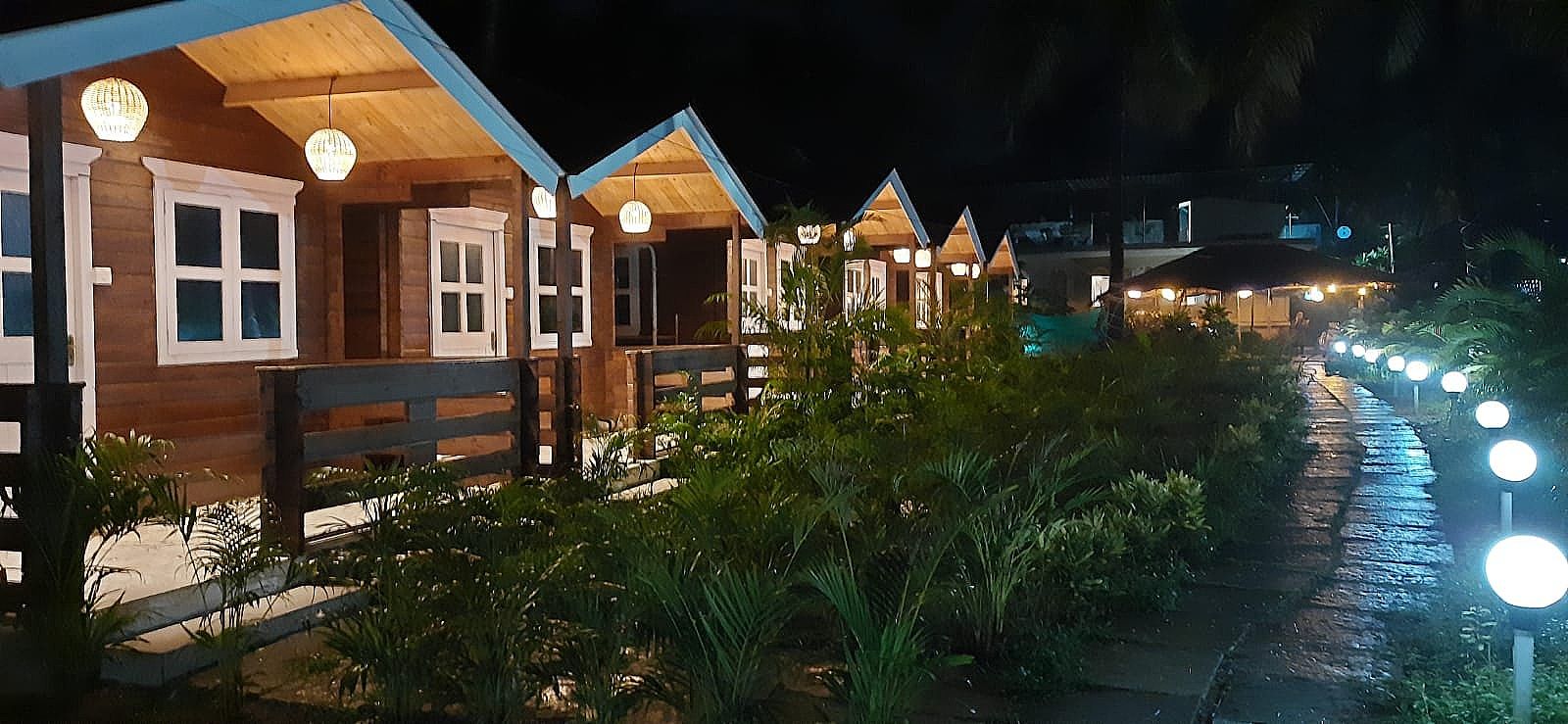 undefined Calangute Beach Resort 5