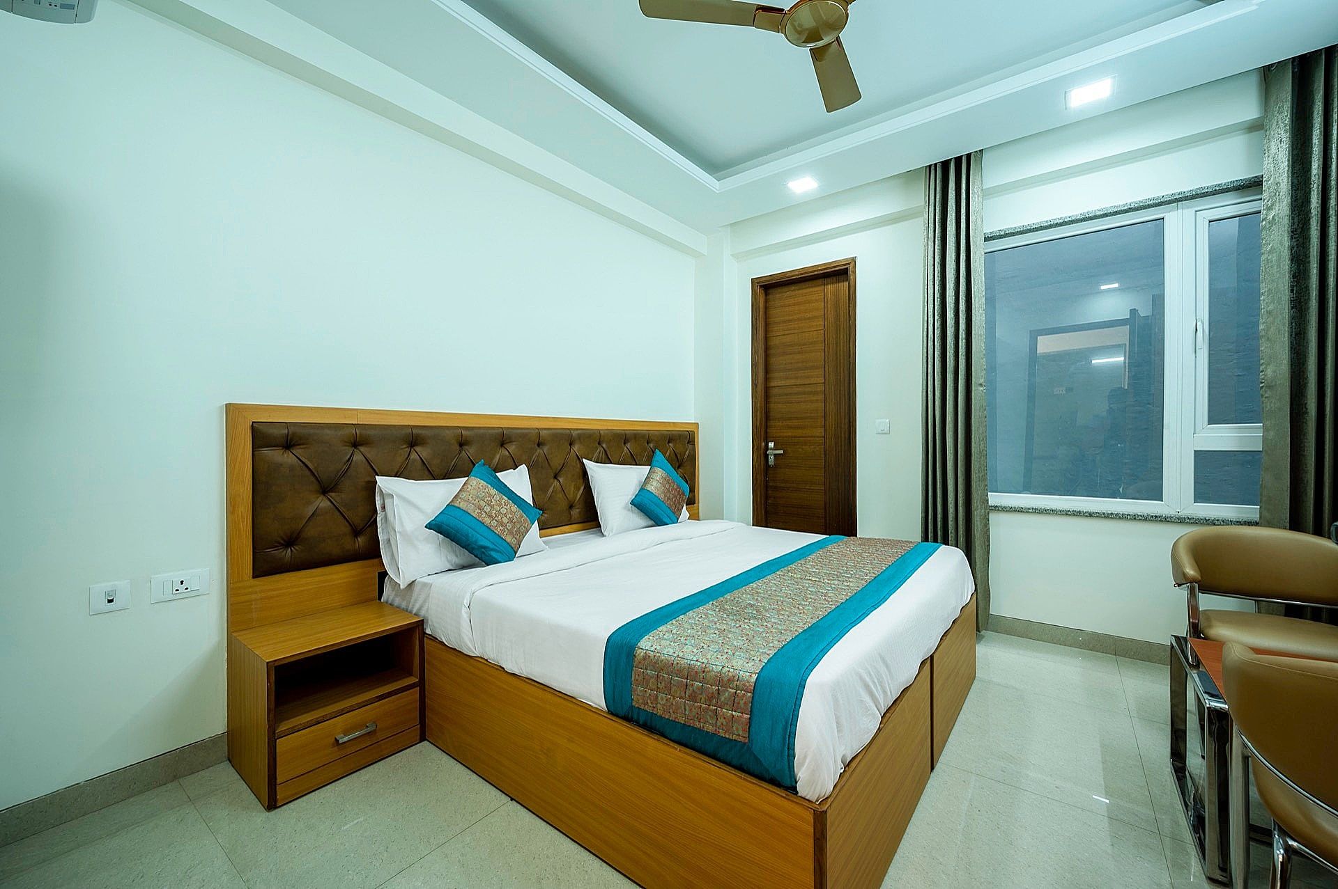 The Palm Inn Deluxe 2