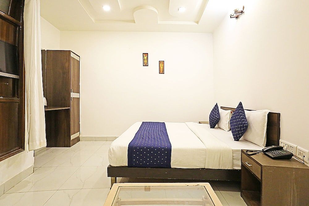 Deluxe Room With Work Desk 