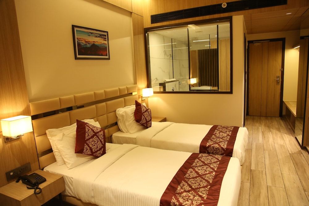 Nrich Skyotel Executive Room 2