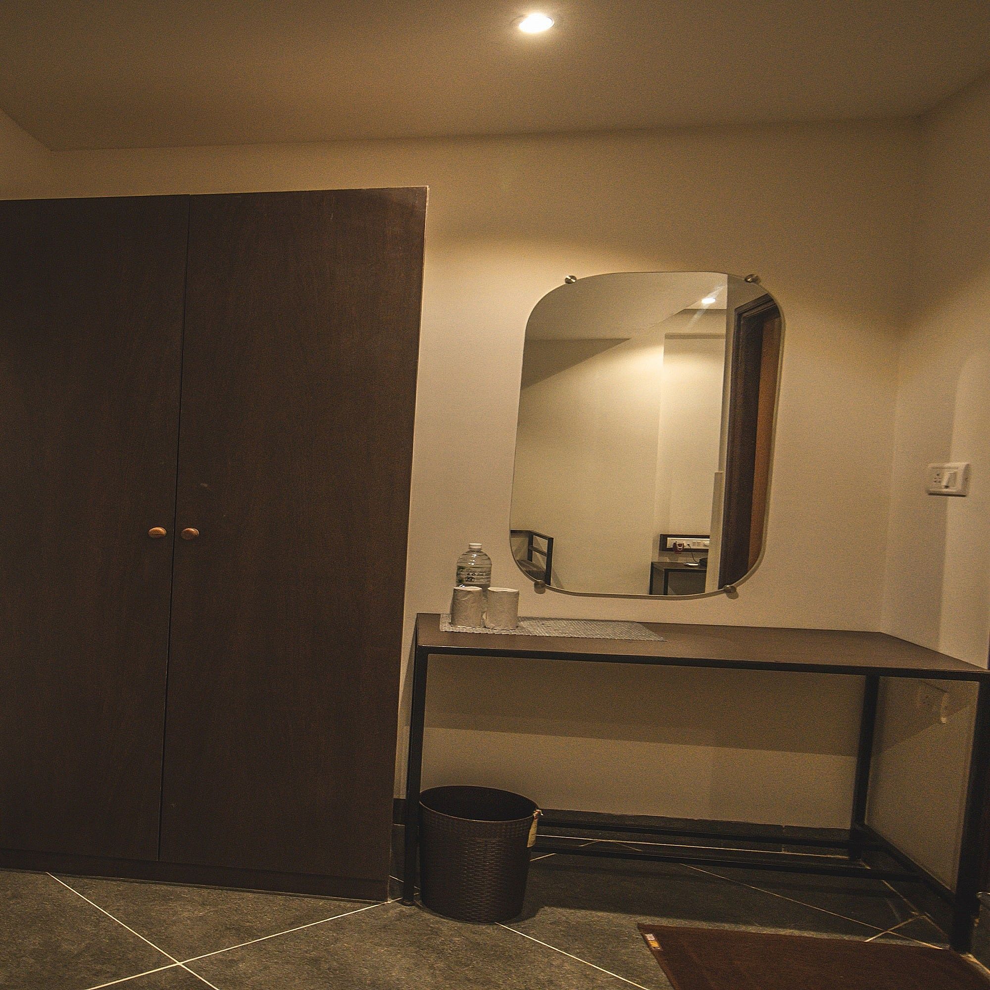 Amber Rooms Premium Room Without Balcony 20