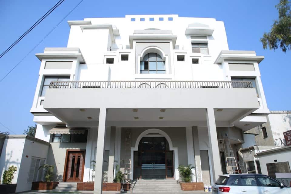 undefined Hotel Raj Mahal
