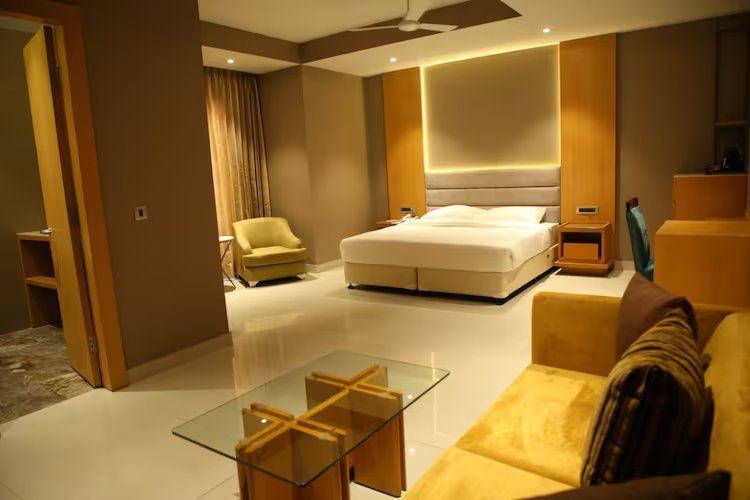 Hotel Raj Mahal AC Super Deluxe ROOM 4