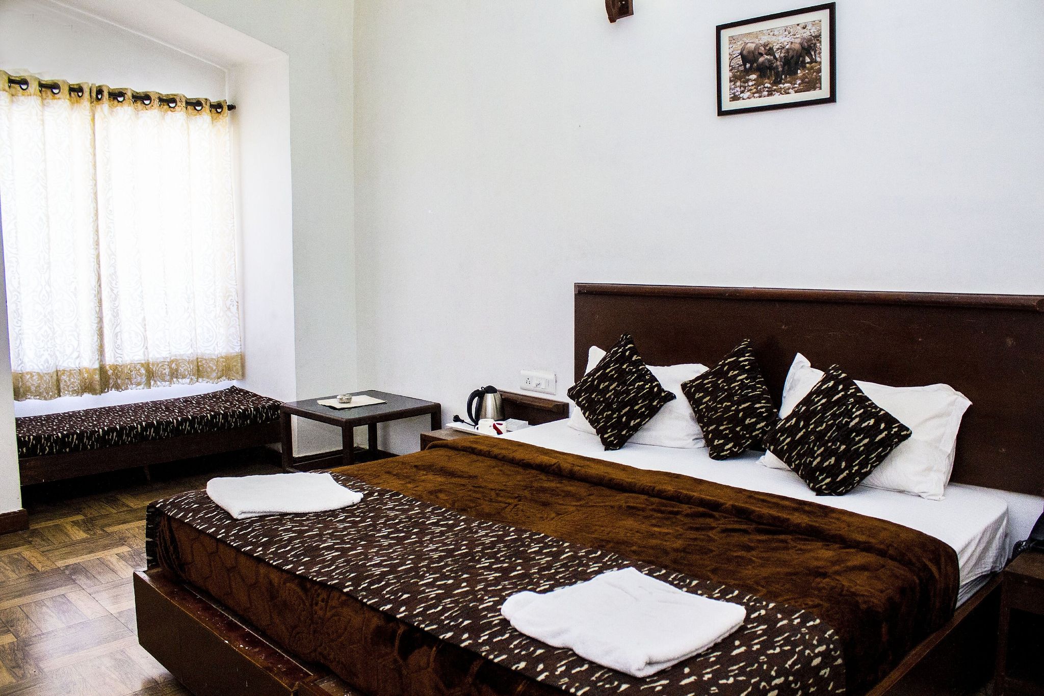 Corbett Rattan Elwood Resort Deluxe Cottage 2