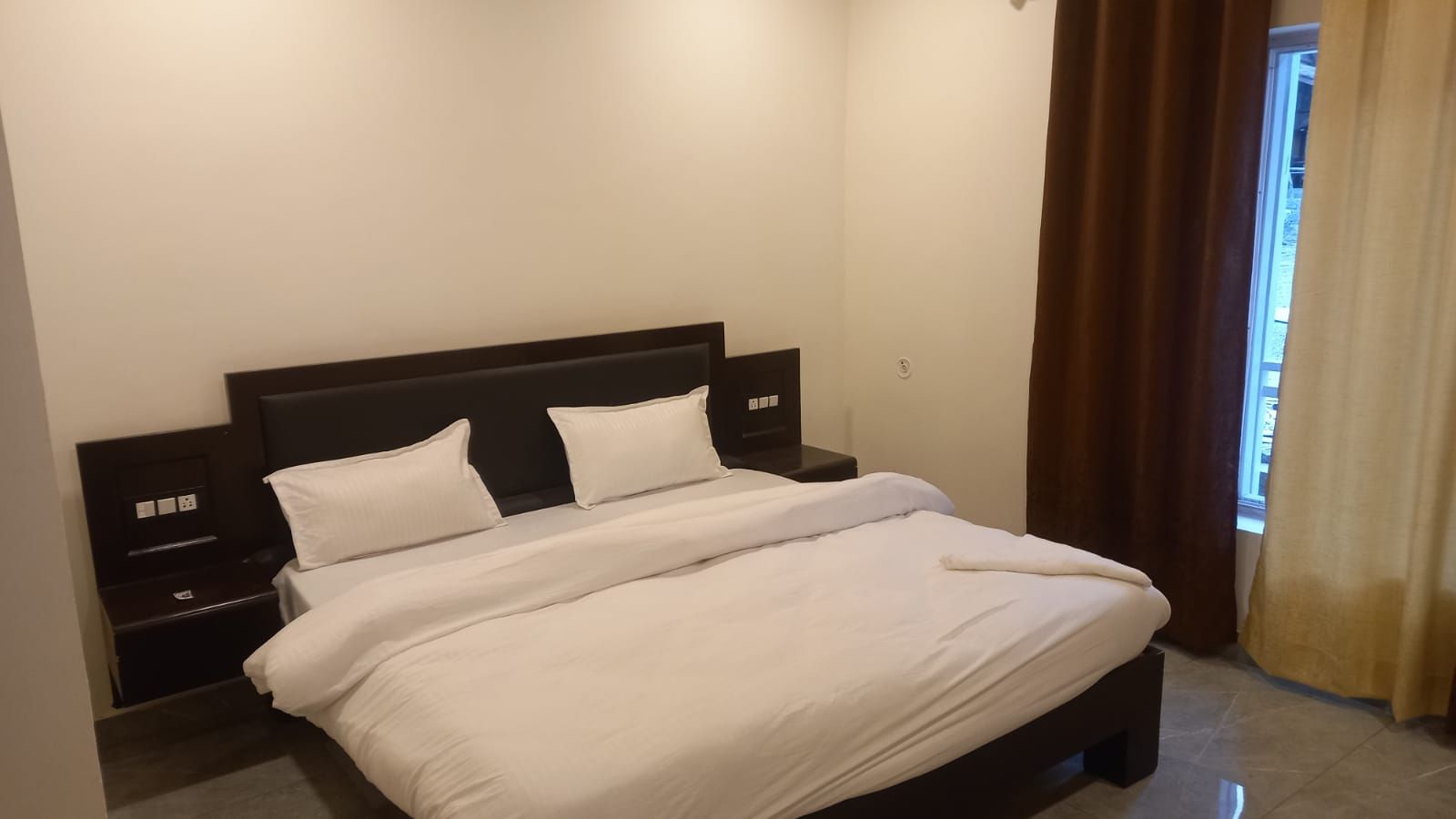 undefined Four Farms Resort 5