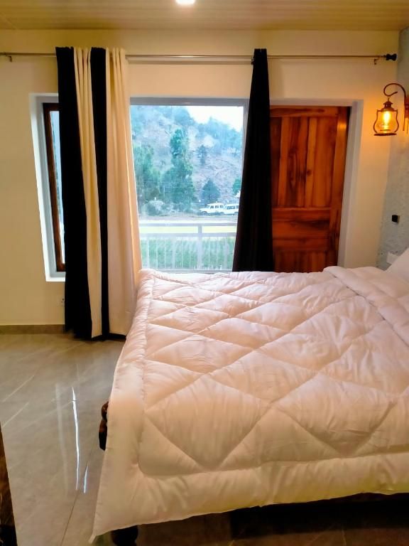 undefined Four Farms Resort 5