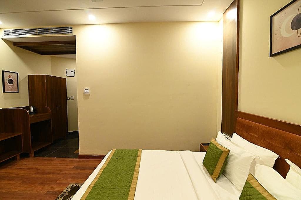Super Deluxe Room