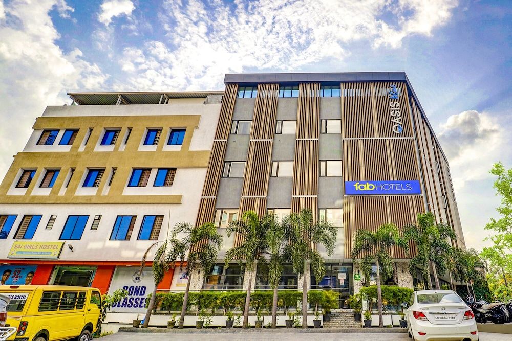 undefined FabHotel Prime Oasis Blue - Near Chetak Bridge 8