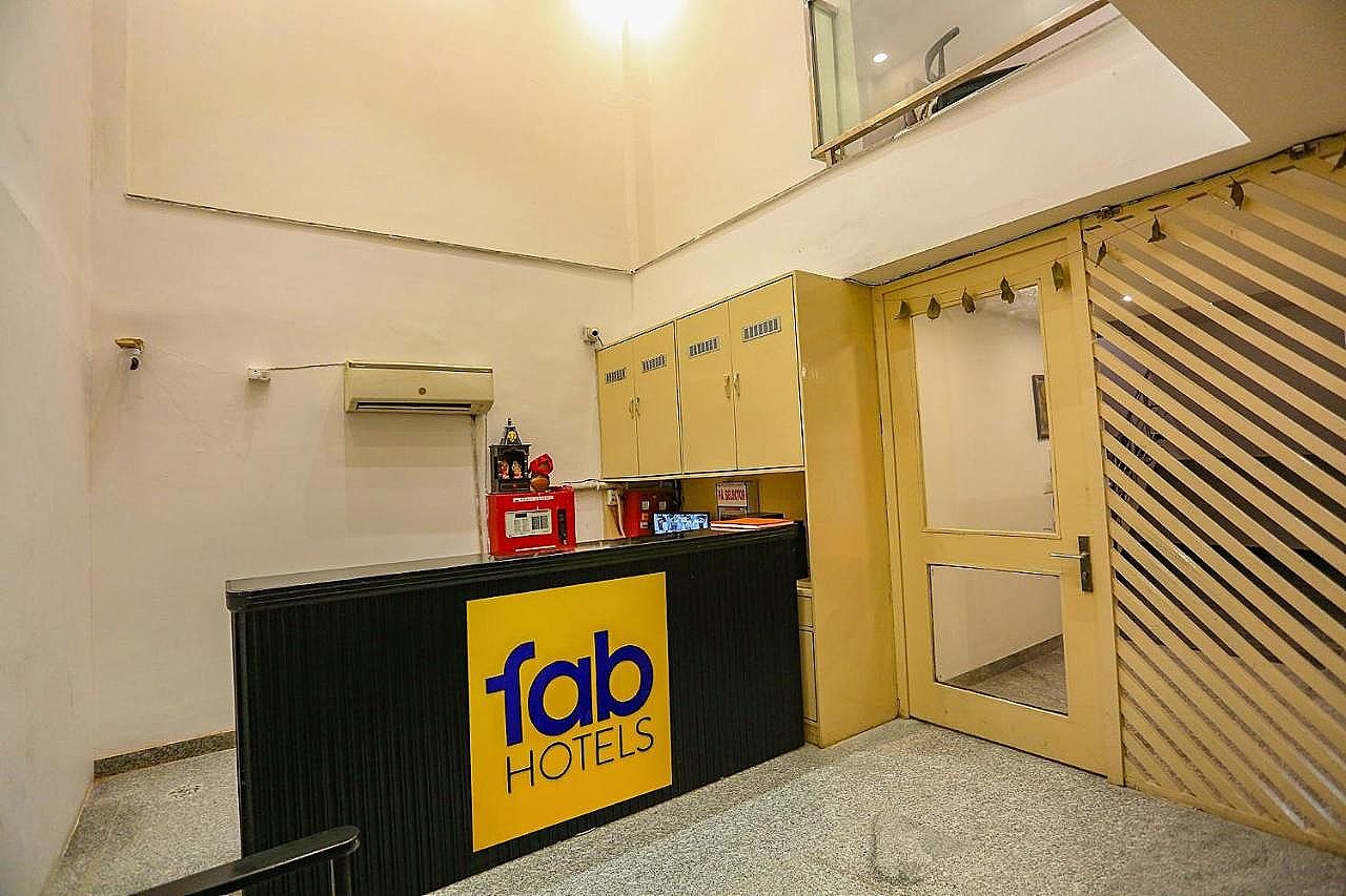 undefined FabHotel Moro Paschim Vihar 2