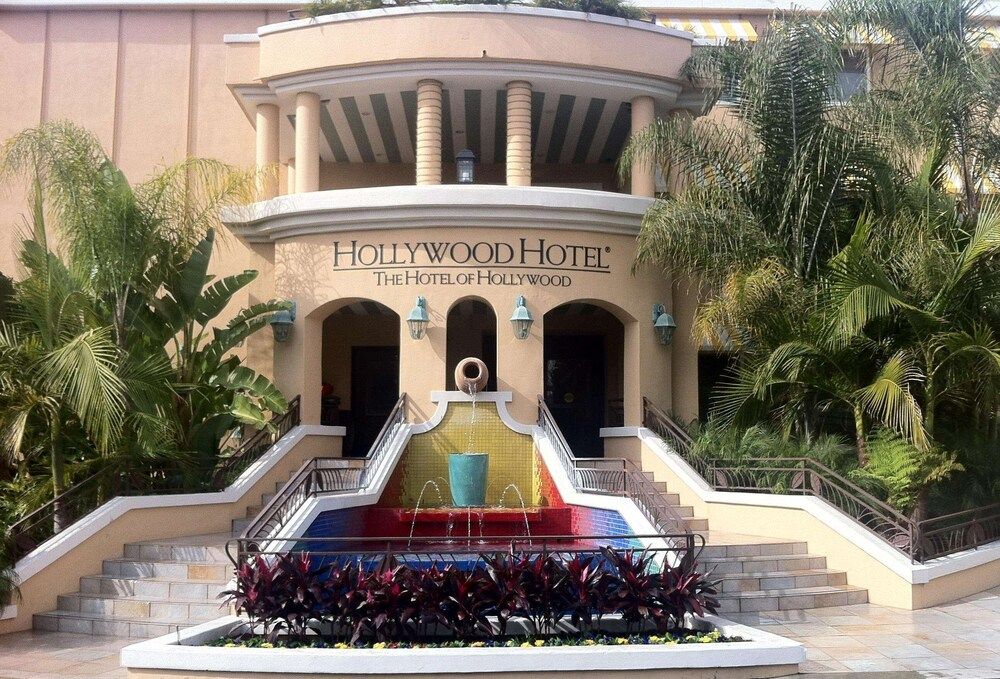 undefined Hotel Hollywood