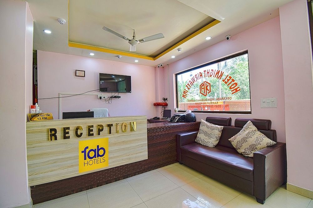 undefined FabHotel Knight Airways 3