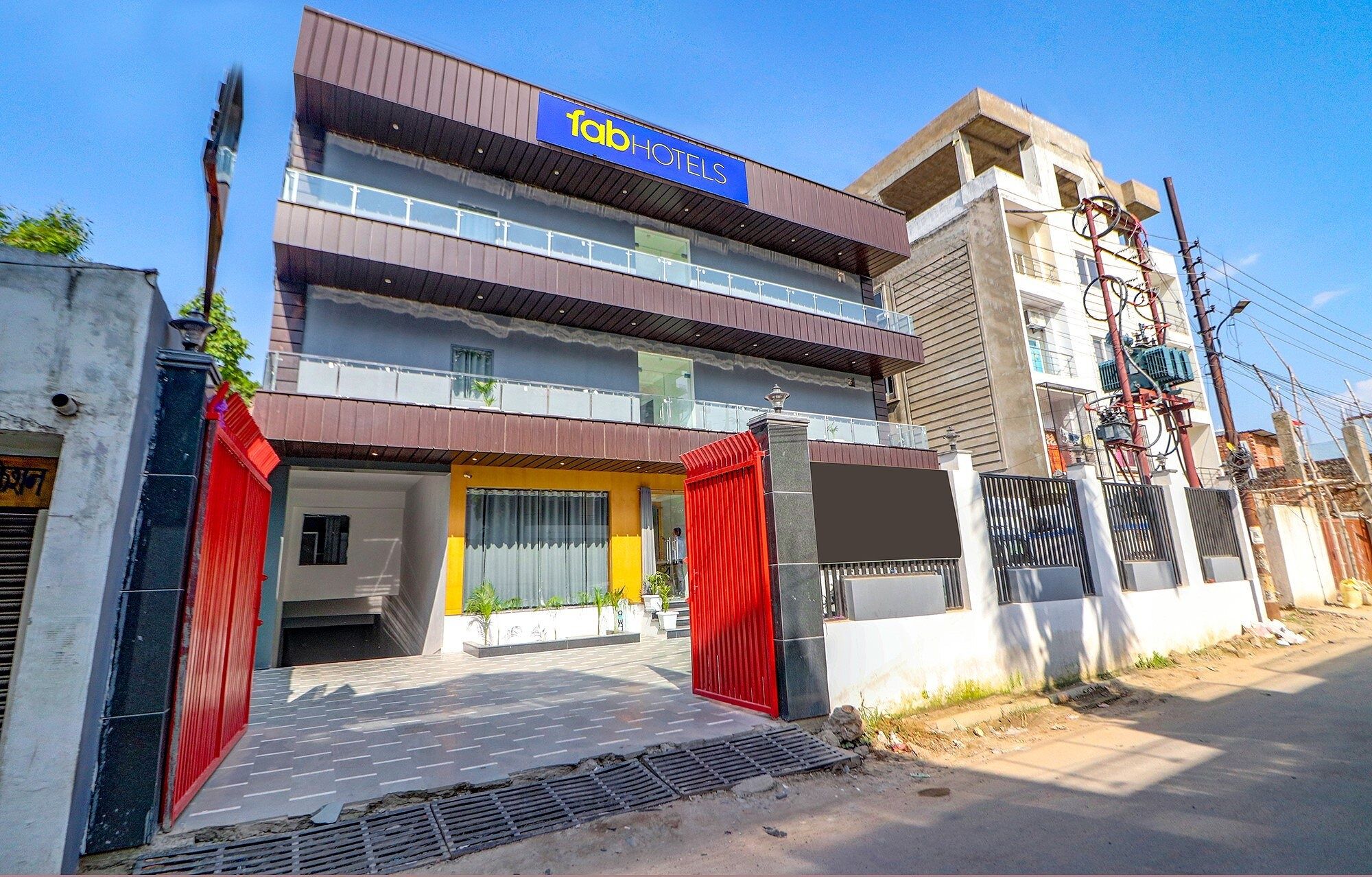 undefined FabHotel Premium Kashi