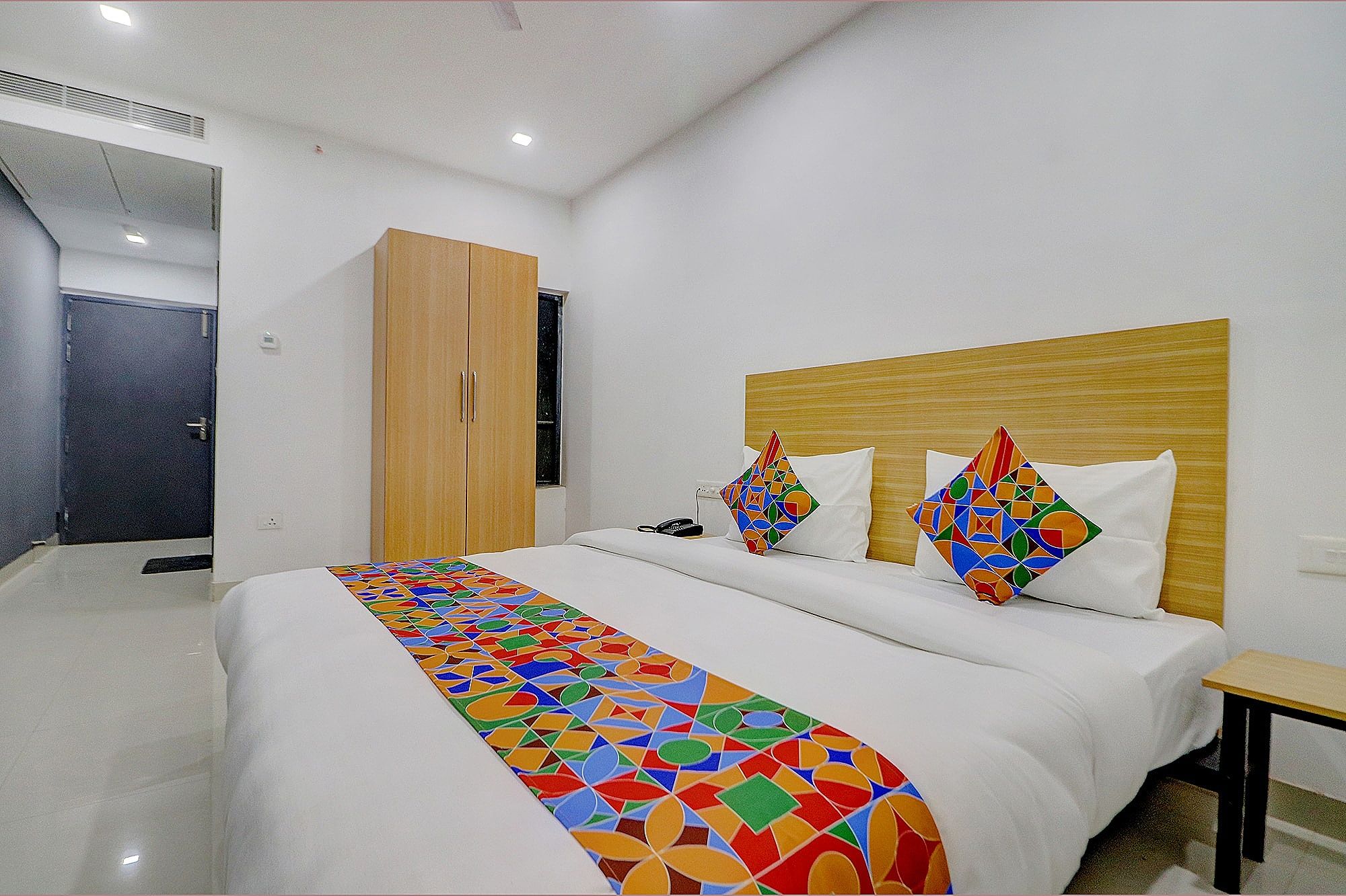 undefined  FabHotel Premium Kashi 5