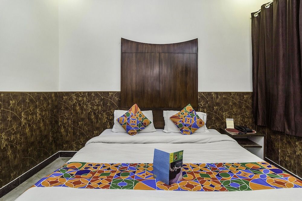 undefined FabHotel Jindal Palace 10