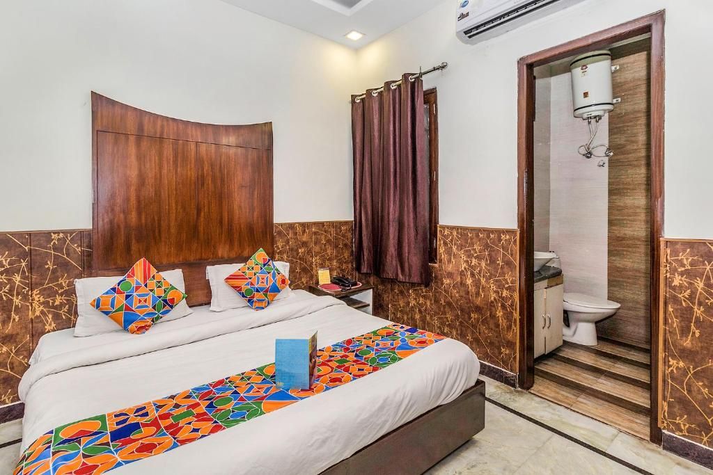 undefined FabHotel Jindal Palace 7