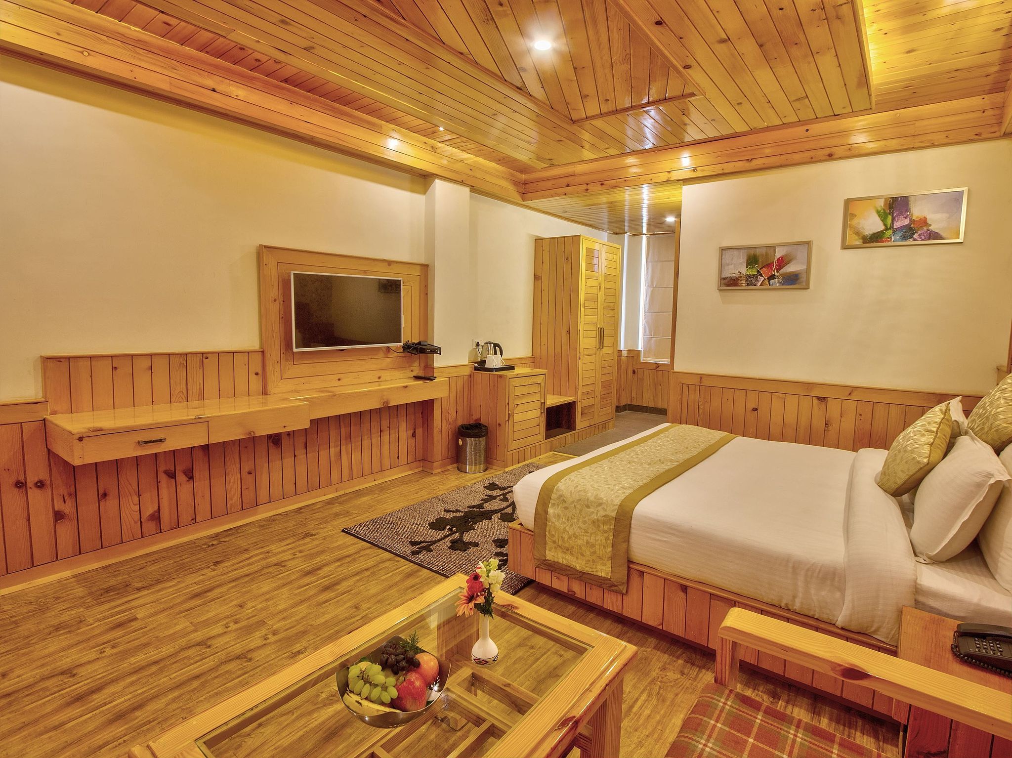 Simi Grand Boutique Hotel Premium Room ( Apple Orchards, Mountain view and Private Balcony) 3