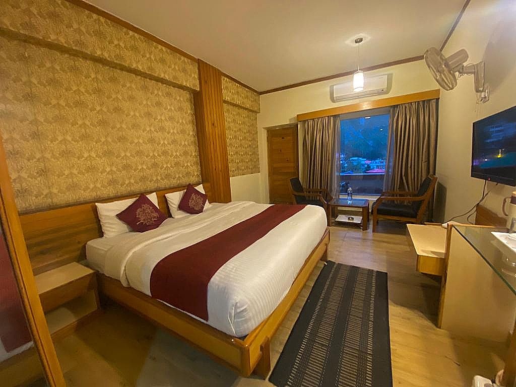 Spring valley Resort by DLS Hotels Premium Room Mountain View With Balcony