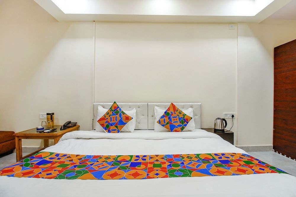 FabHotel Sanskar Deluxe Room