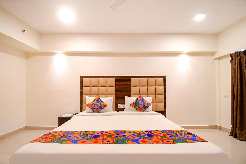 FabHotel Indeedcare Hotel & Resorts Superior Double Room 2