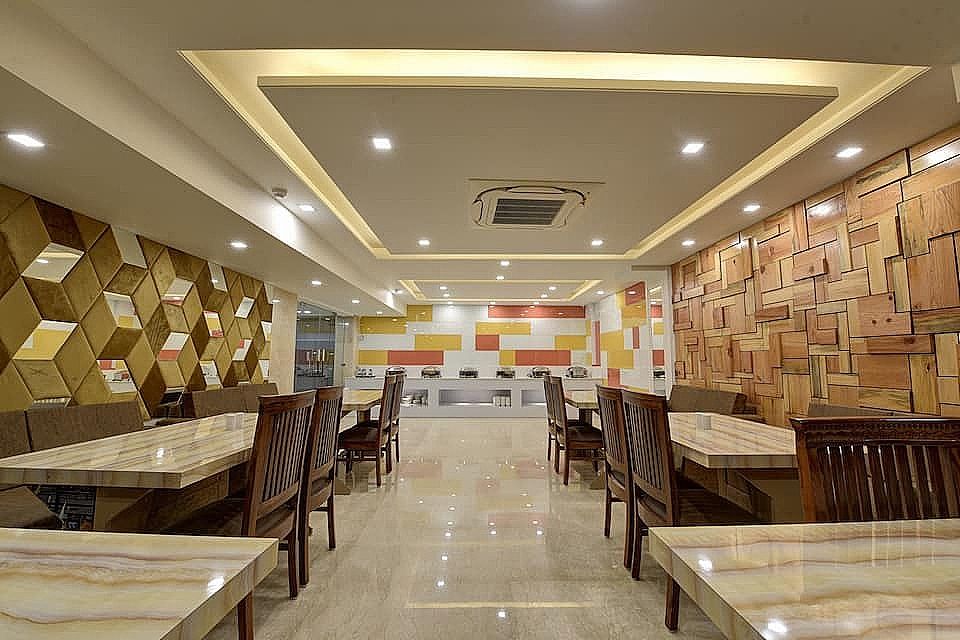 undefined Hotel Golden Tree 3