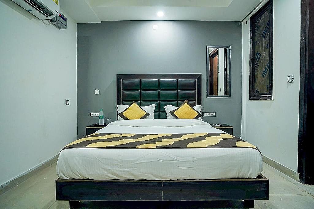 Hotel Red Snapper  Deluxe Room 13