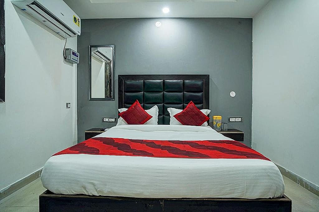 Hotel Red Snapper  Deluxe Room 11