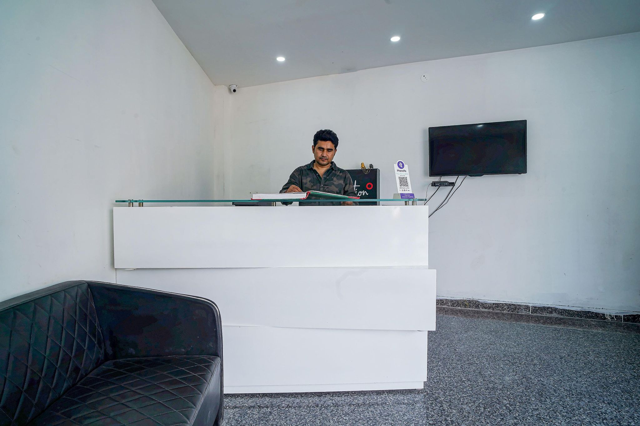 undefined Hotel Red Snapper  2